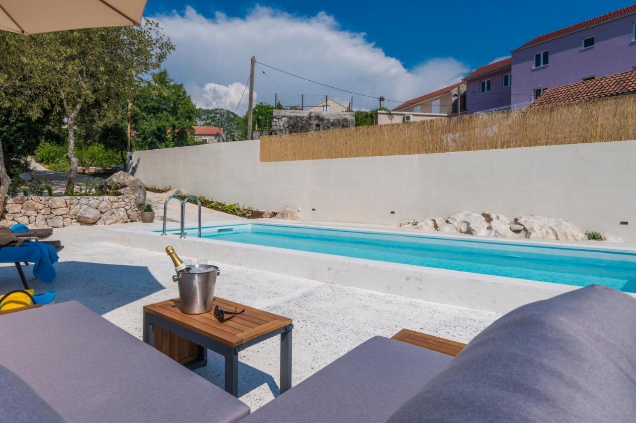Rougemarin Heritage House With Private Pool *
