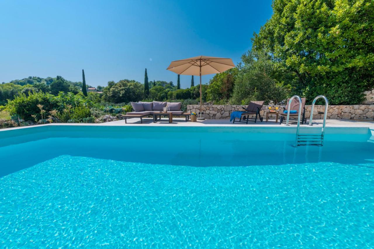 Rougemarin Heritage House With Private Pool *