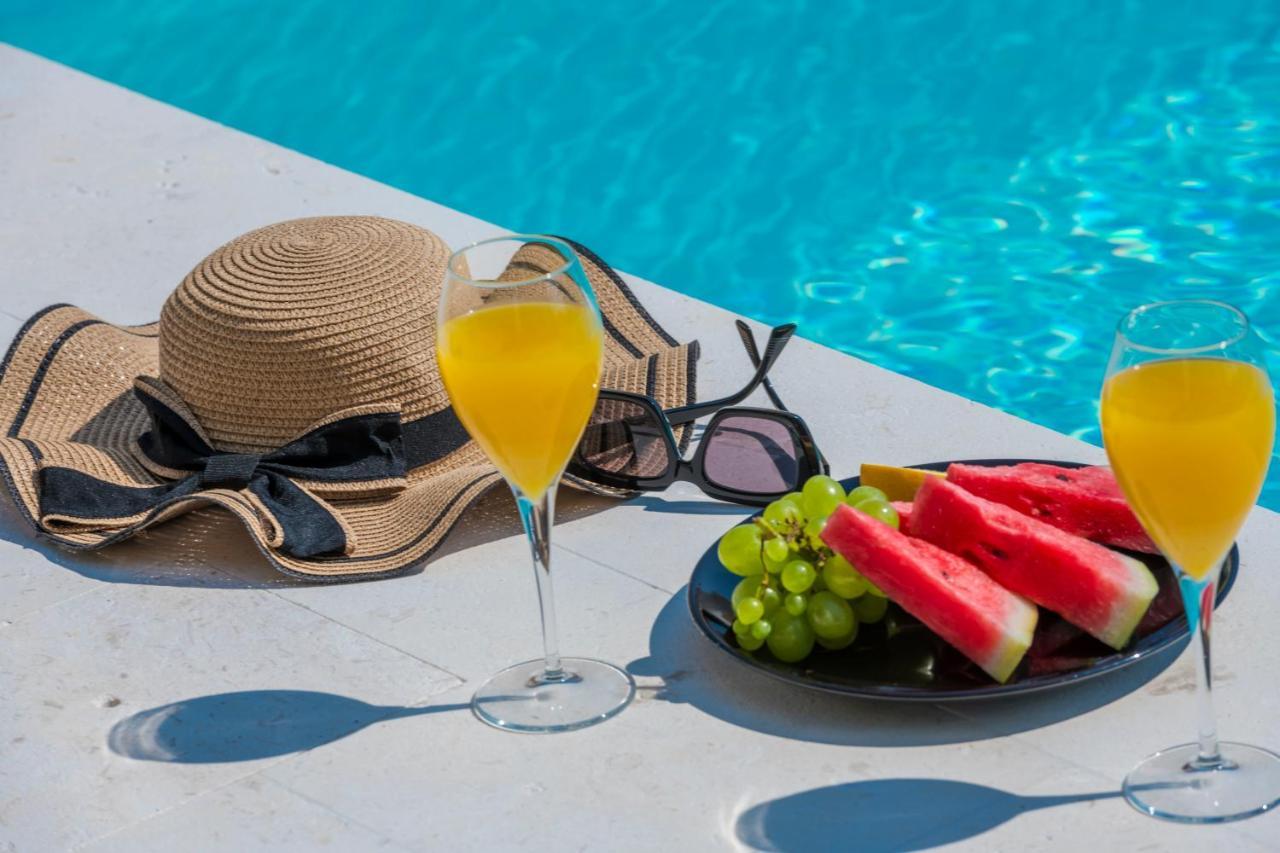 Rougemarin Heritage House With Private Pool Villa