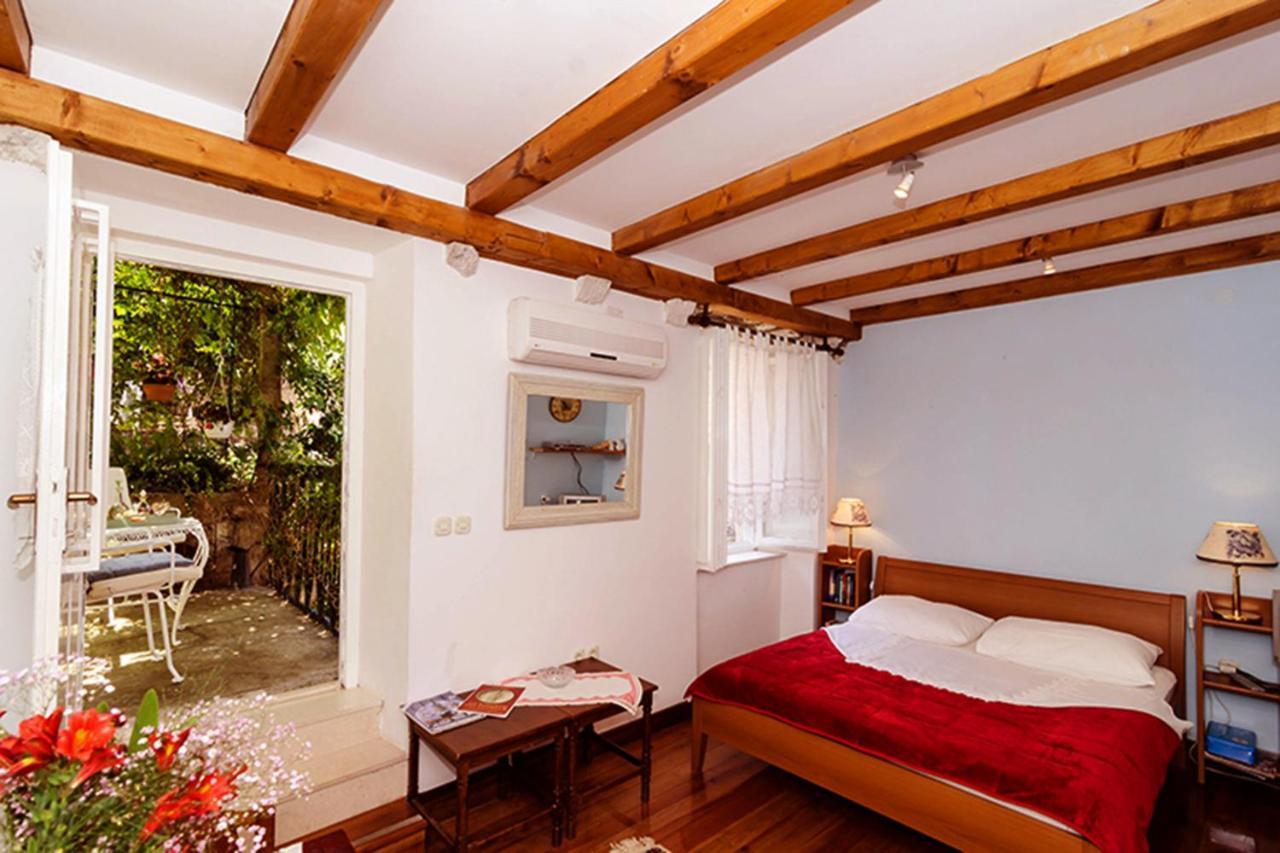 Moskar With Balcony In Heart Of Old Town Apartment Dubrovnik