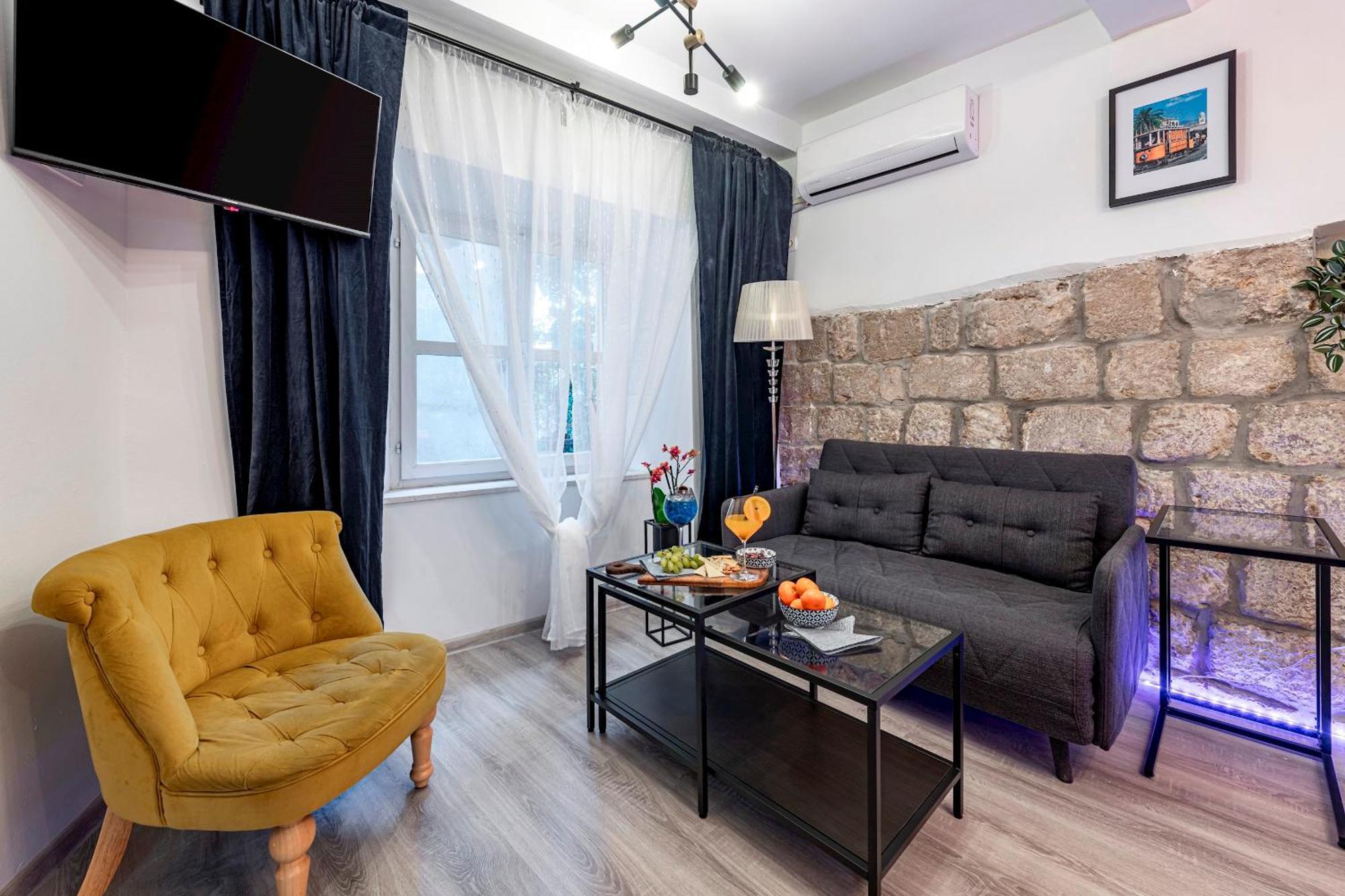Old Town Fantastic 2 Apartment *