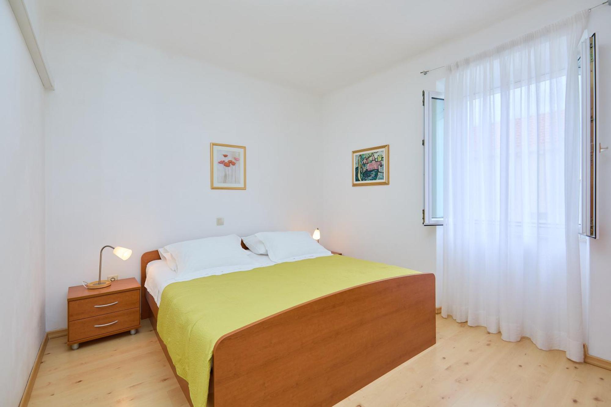 Ivana Apartment *
