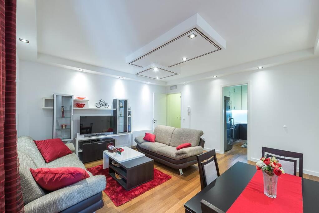 Lida - Comfort One Bedroom Apt,free Parking-lapad Apartment Dubrovnik