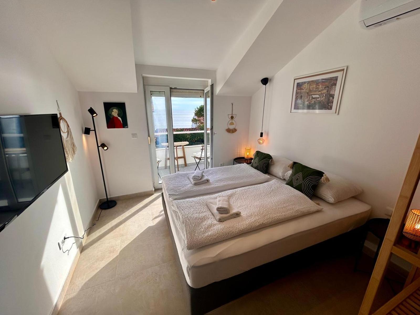 Sea View Studio By Dominium Apartment *