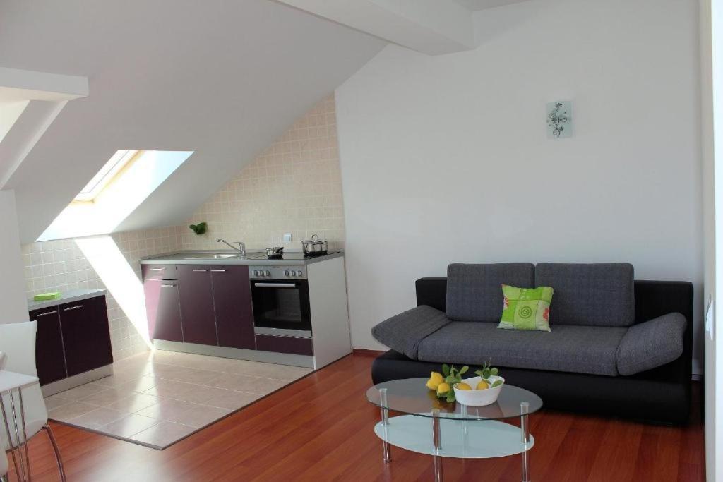 With A Parking Space - 22766 Apartment