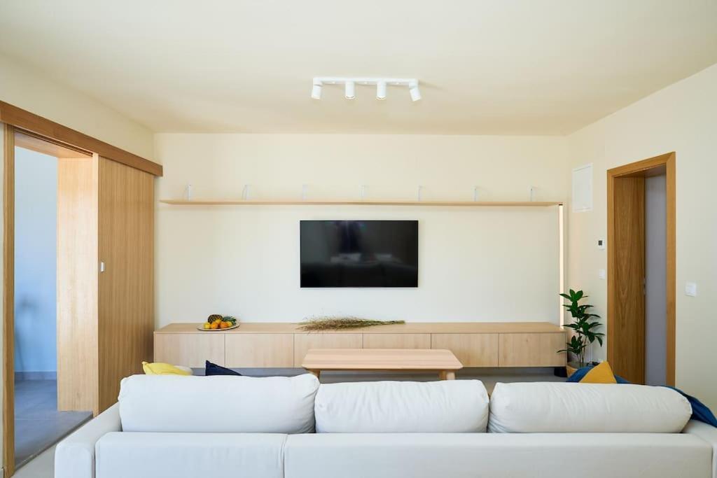 Apartment Luxe Retreat In Lapad - Seaside *