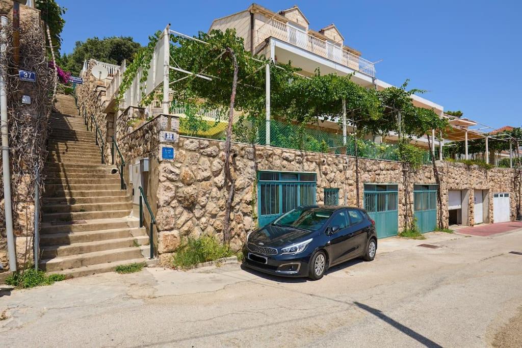 Luxe Retreat In Lapad - Seaside Apartment Dubrovnik