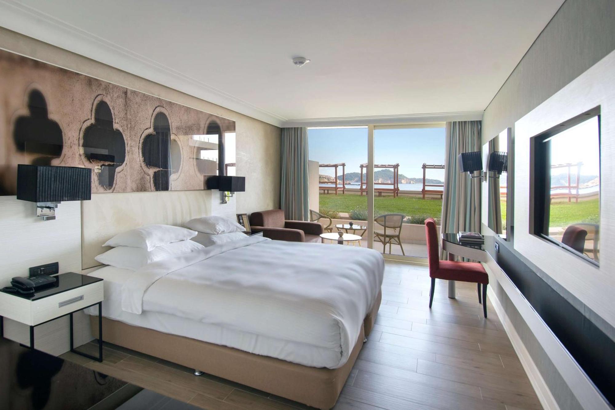 Rixos Premium Hotel