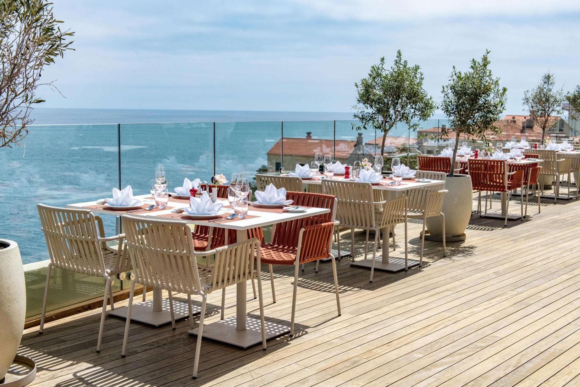 Rixos Premium