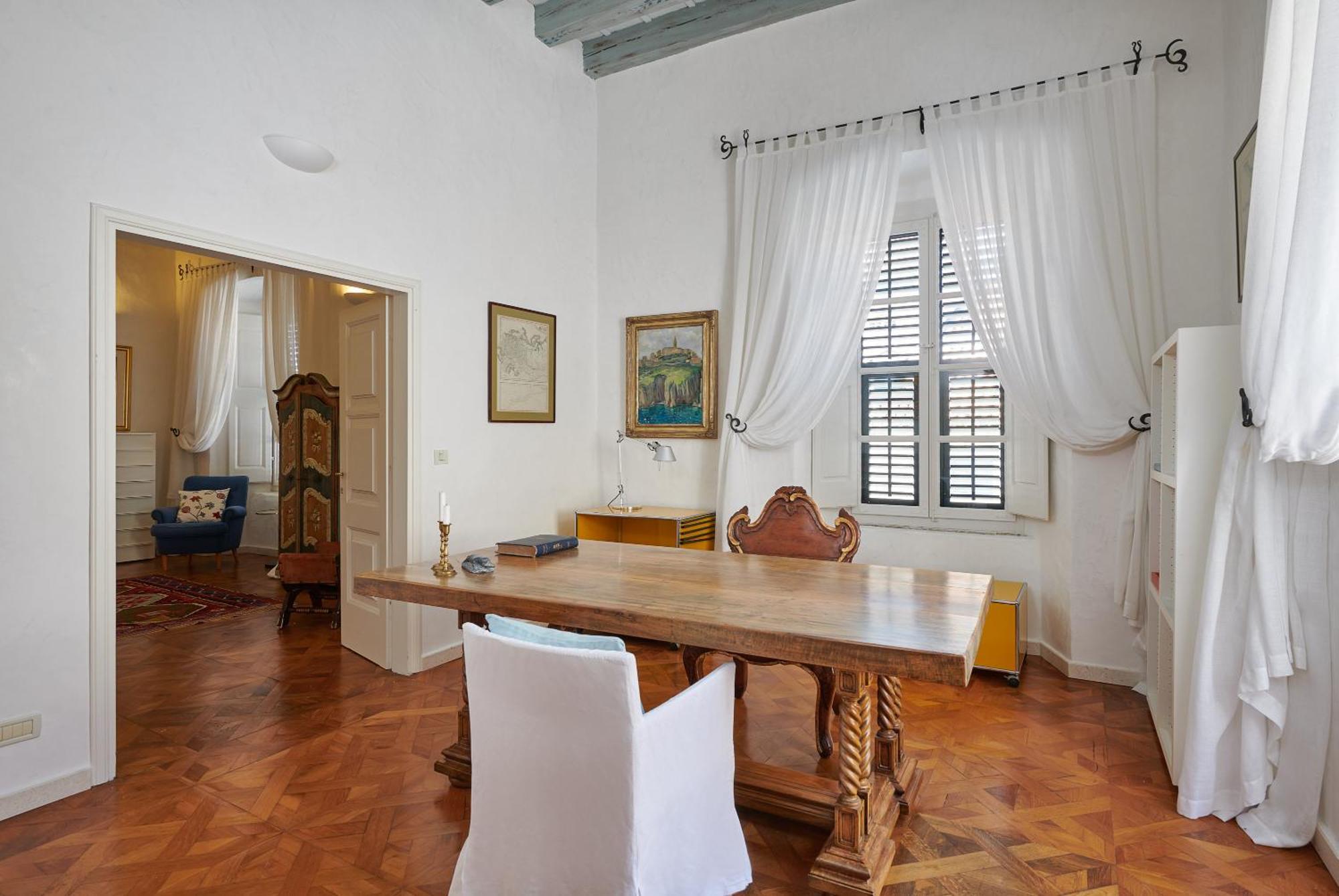 Apartment The Palace 44 *