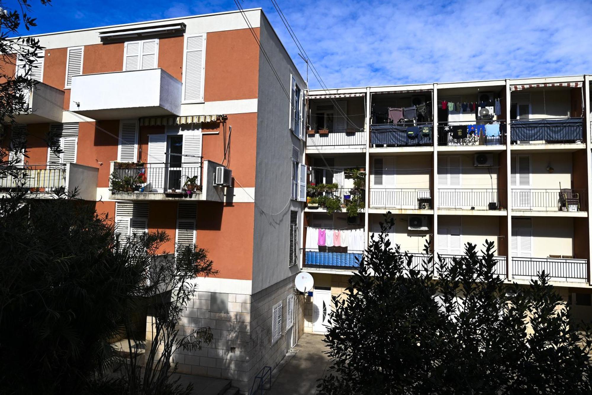 J&l * Dubrovnik