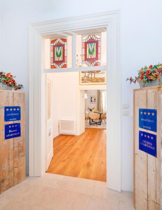 Palace Art Ii Apartment *