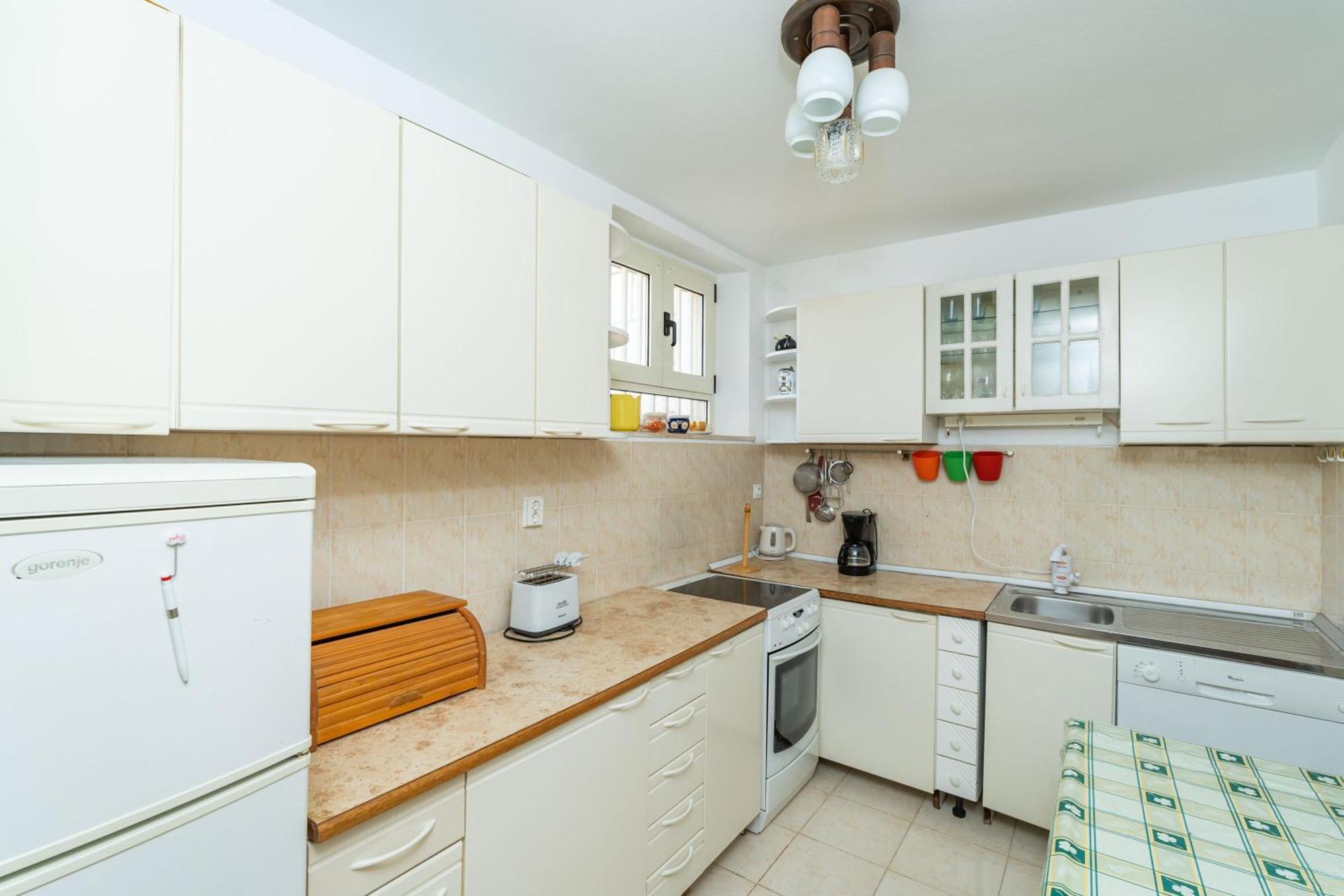 Begovica Apartment *