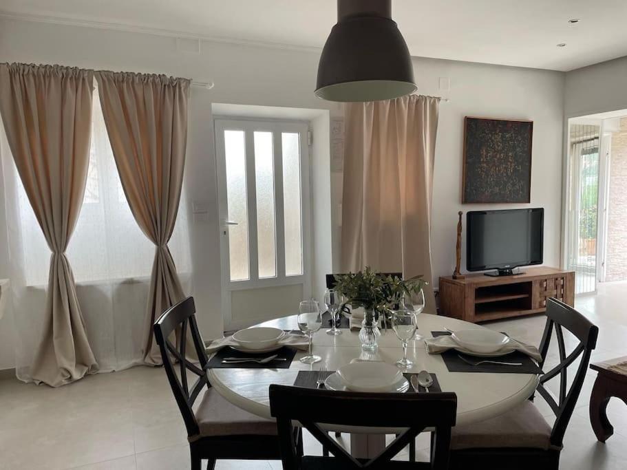 Seafront House In Dubrovnik