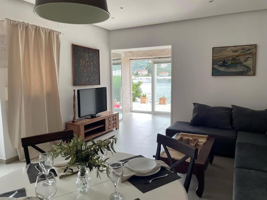 Seafront House In
