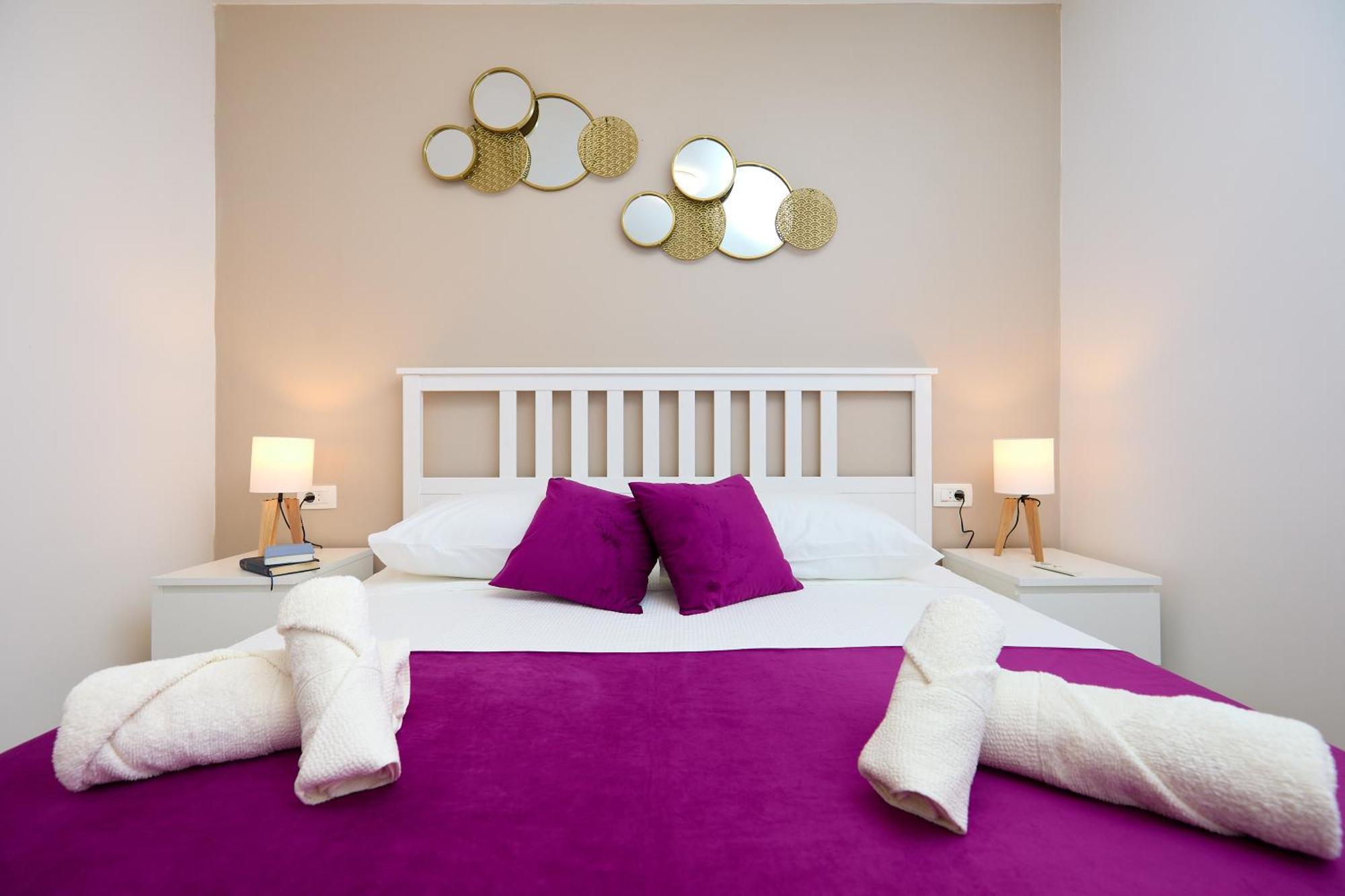 Apartamento Golden Rose - Walking Distance 1 Km From Old Town *