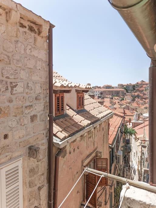 Roko, Old Town *