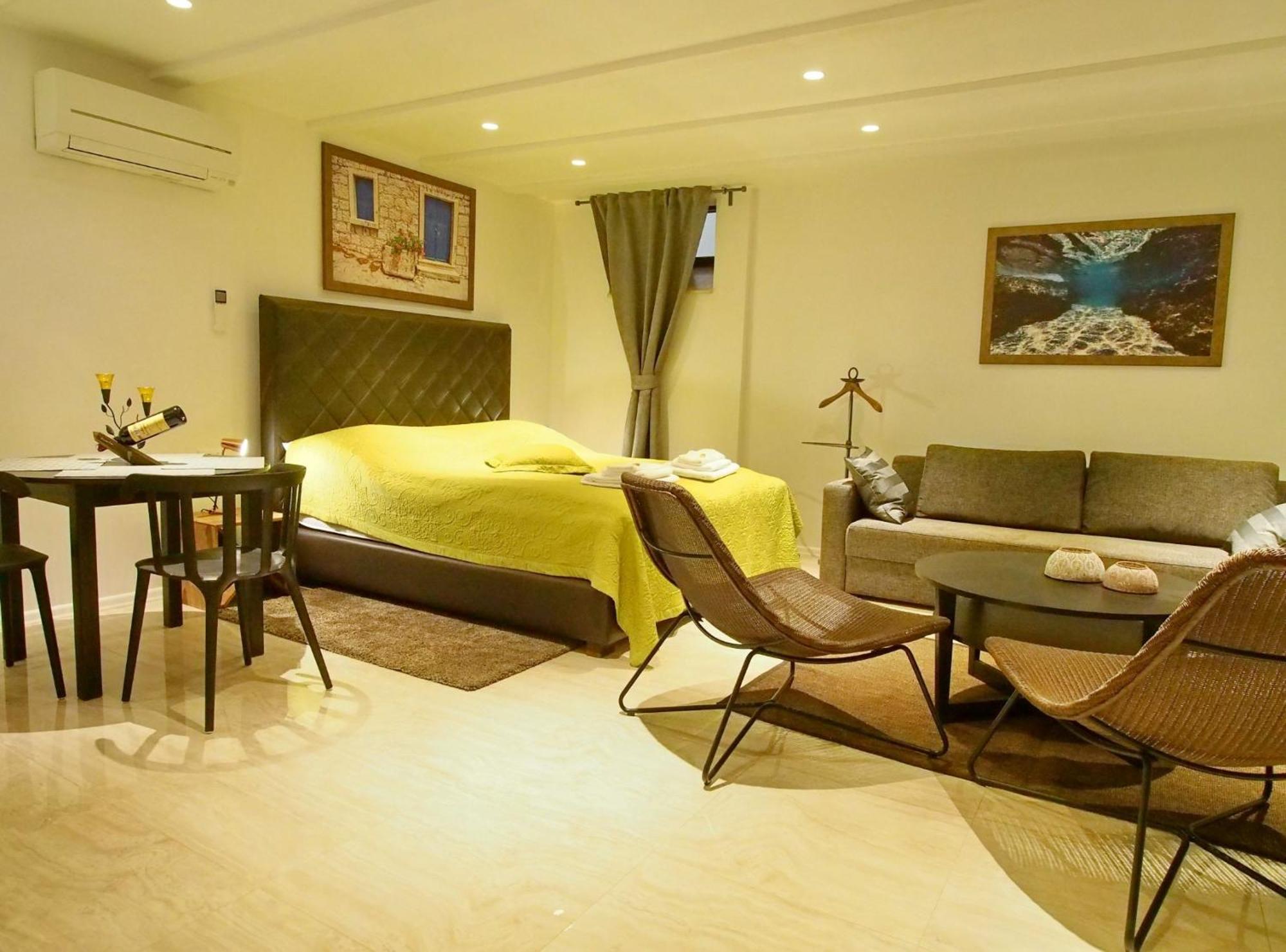 Luxury Style Apartment