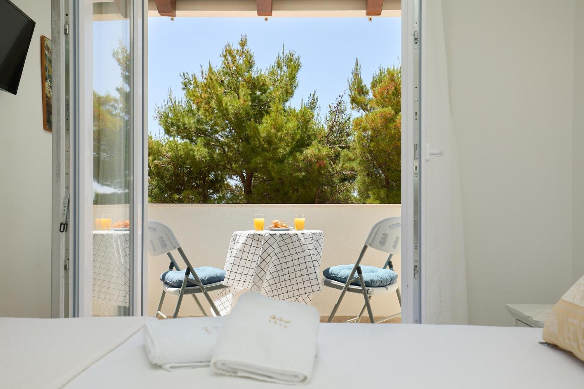 Aumari Apartment