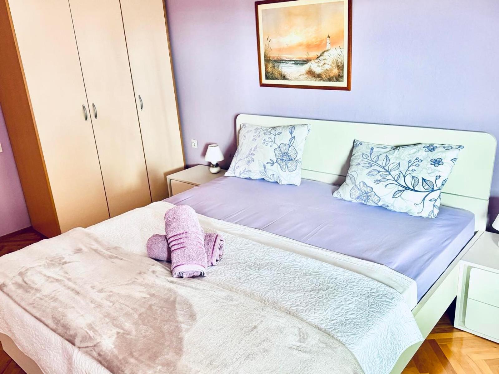Dalmatian House, Spacious Stone Terraces, Balcony , Views Ferienhaus