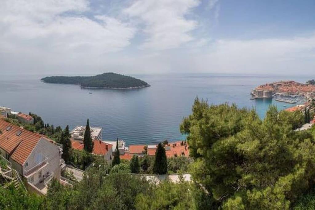 Villa Sofia - Amazing Views - 