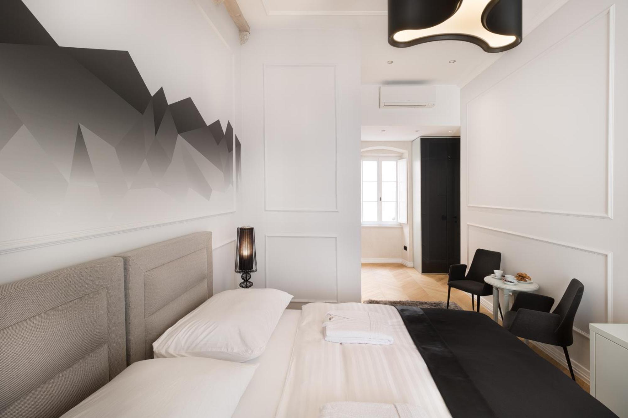 Forty-four 4* Dubrovnik