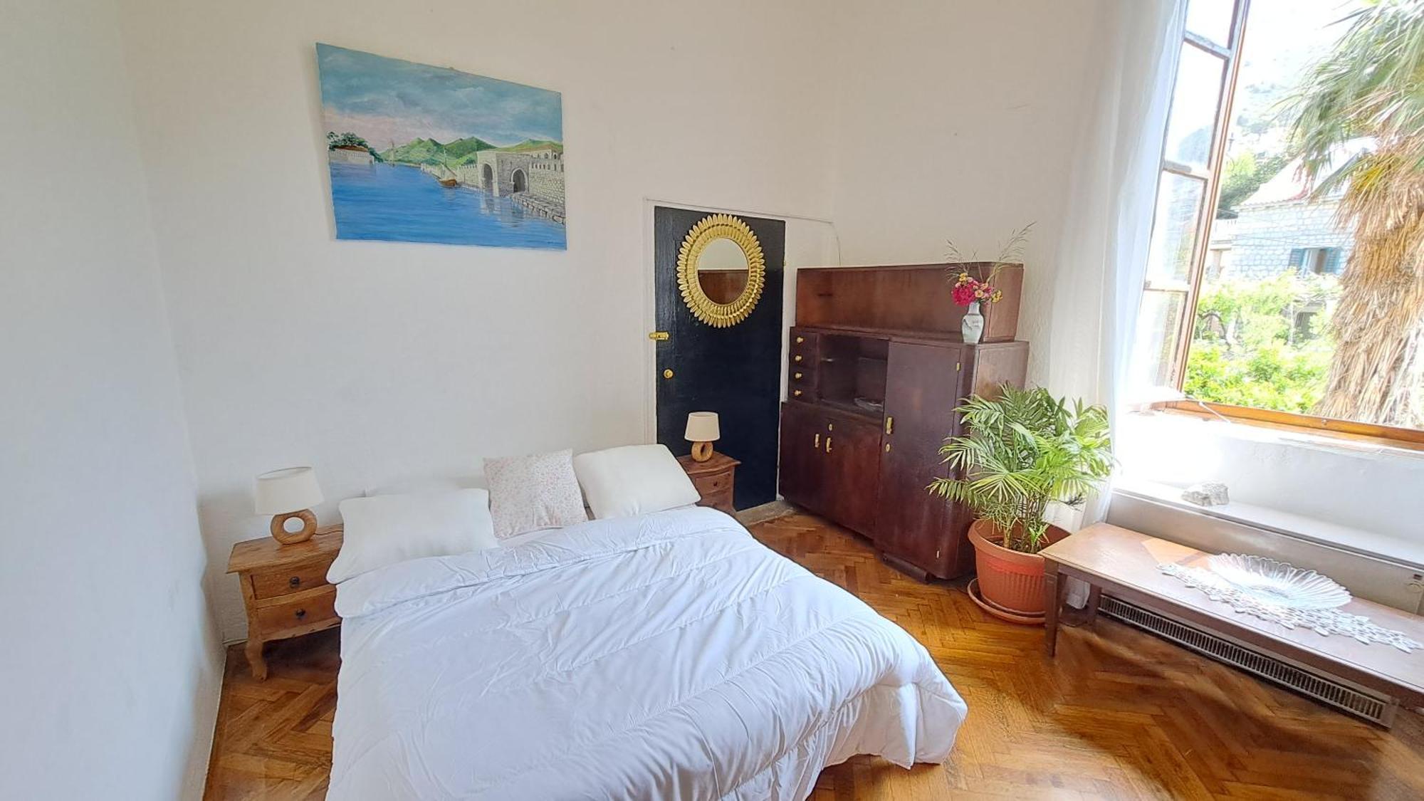 Apartment Renaissance With Terrace & Garden