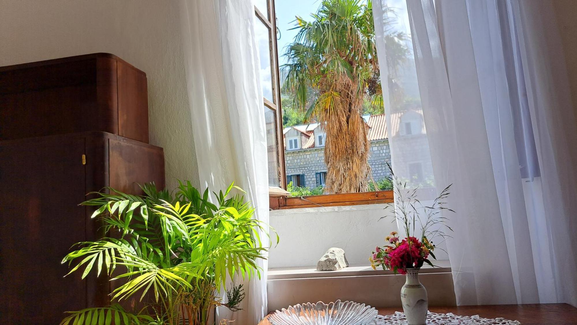 Renaissance With Terrace & Garden * Dubrovnik