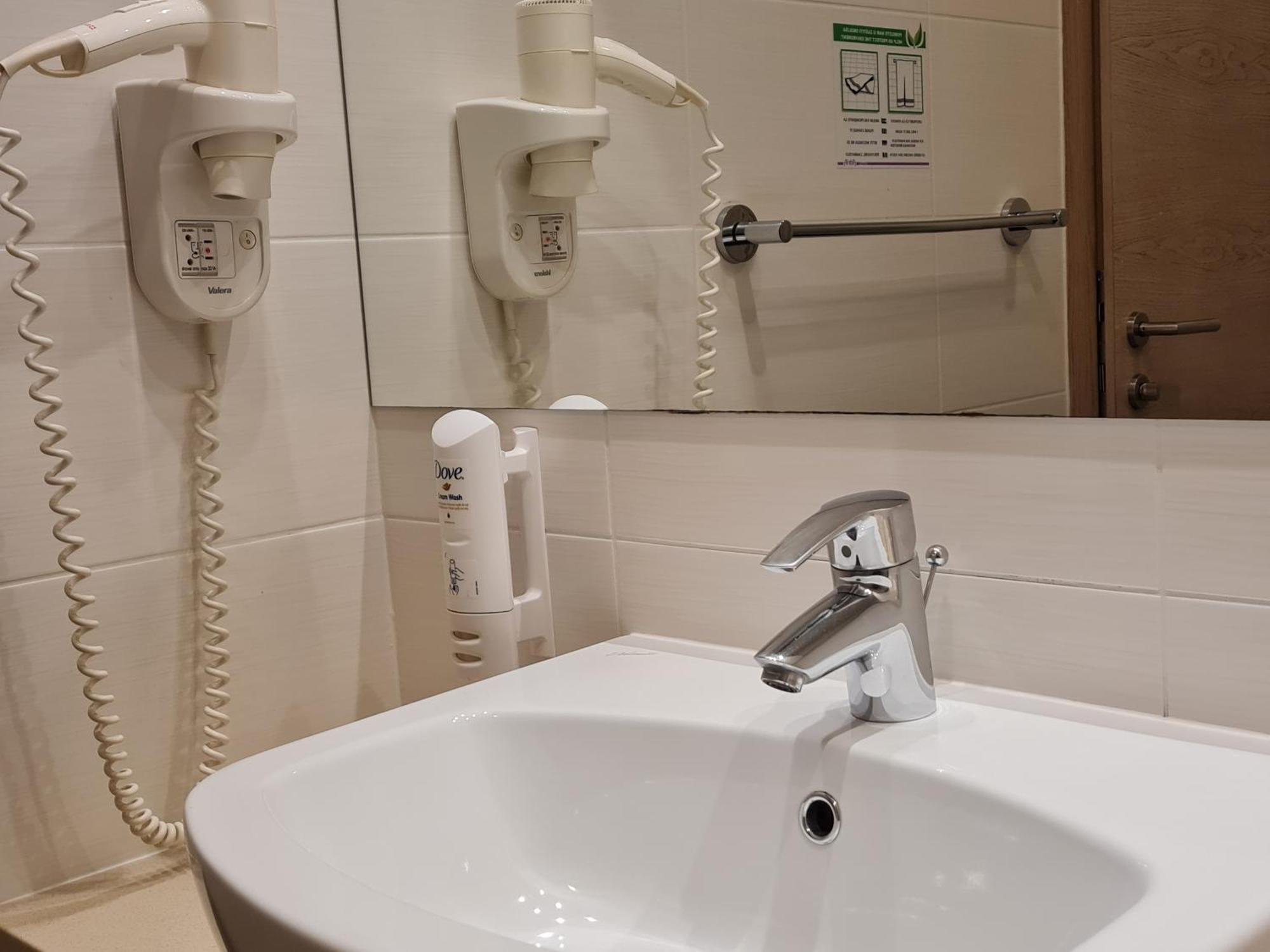 Adria Hotel 4*