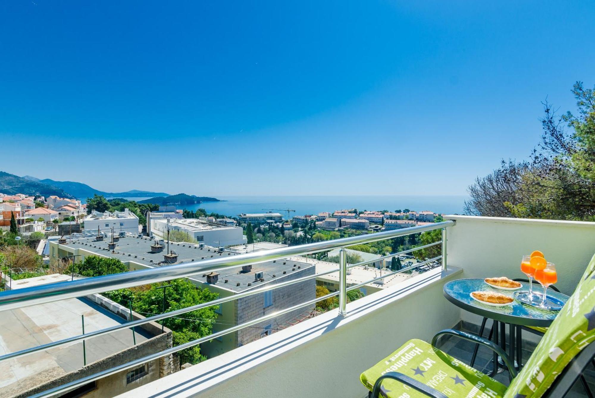Nikolina Guest house
