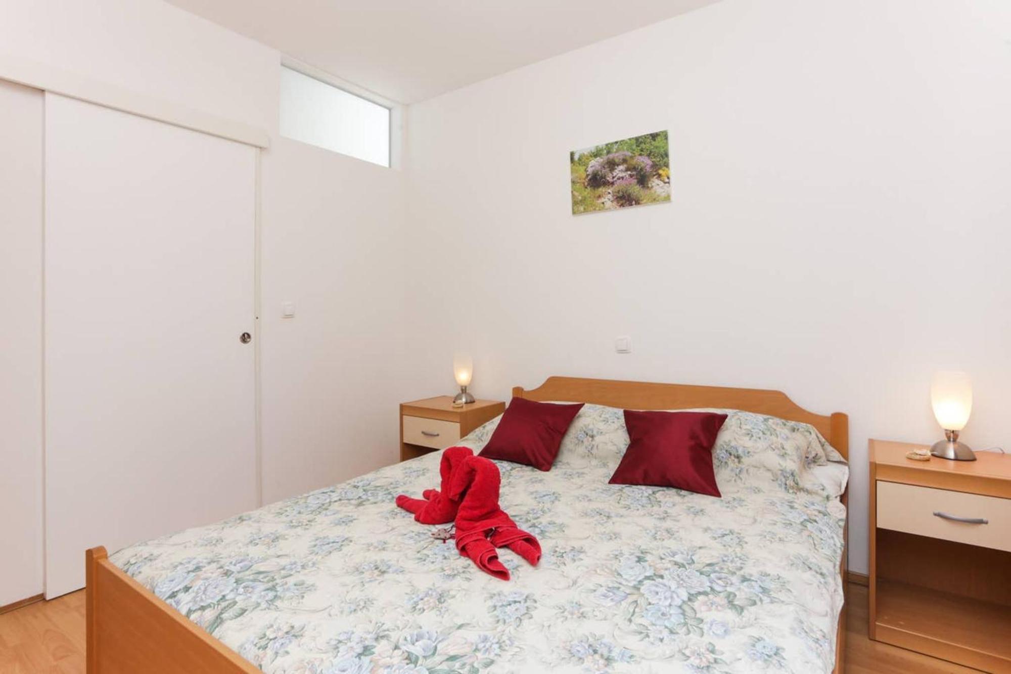 Charming In | 40 M² | Parking Included Apartment Dubrovnik