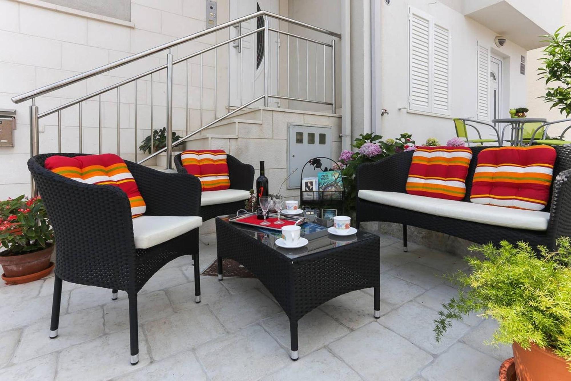 Charming In | 40 M² | Parking Included Apartment Dubrovnik