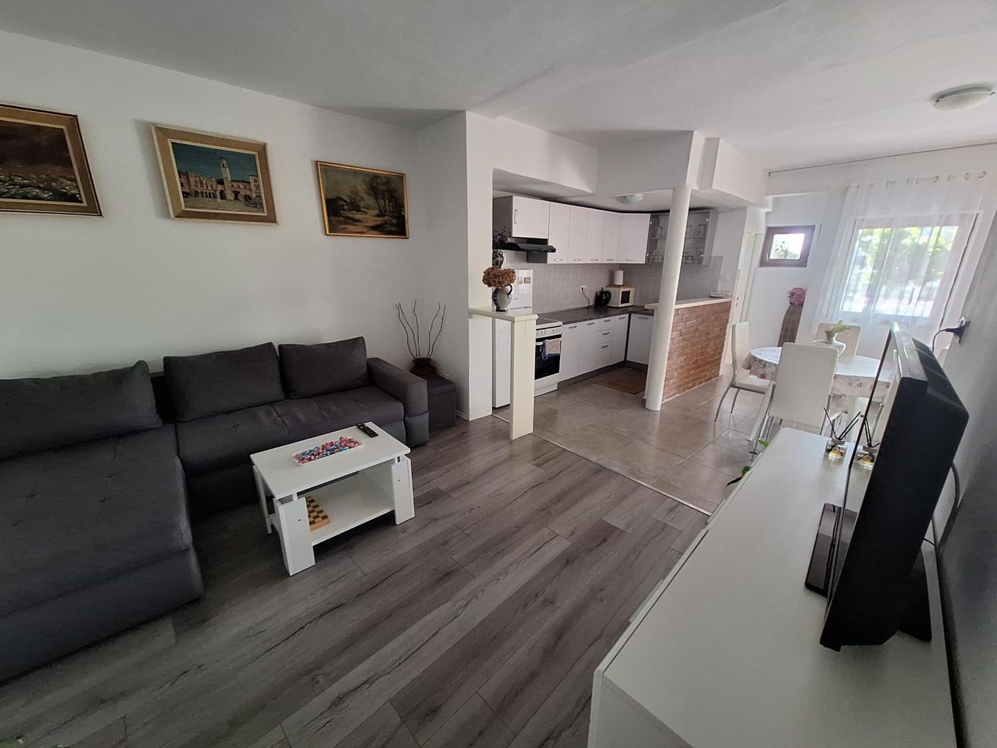 Apartment Ines *