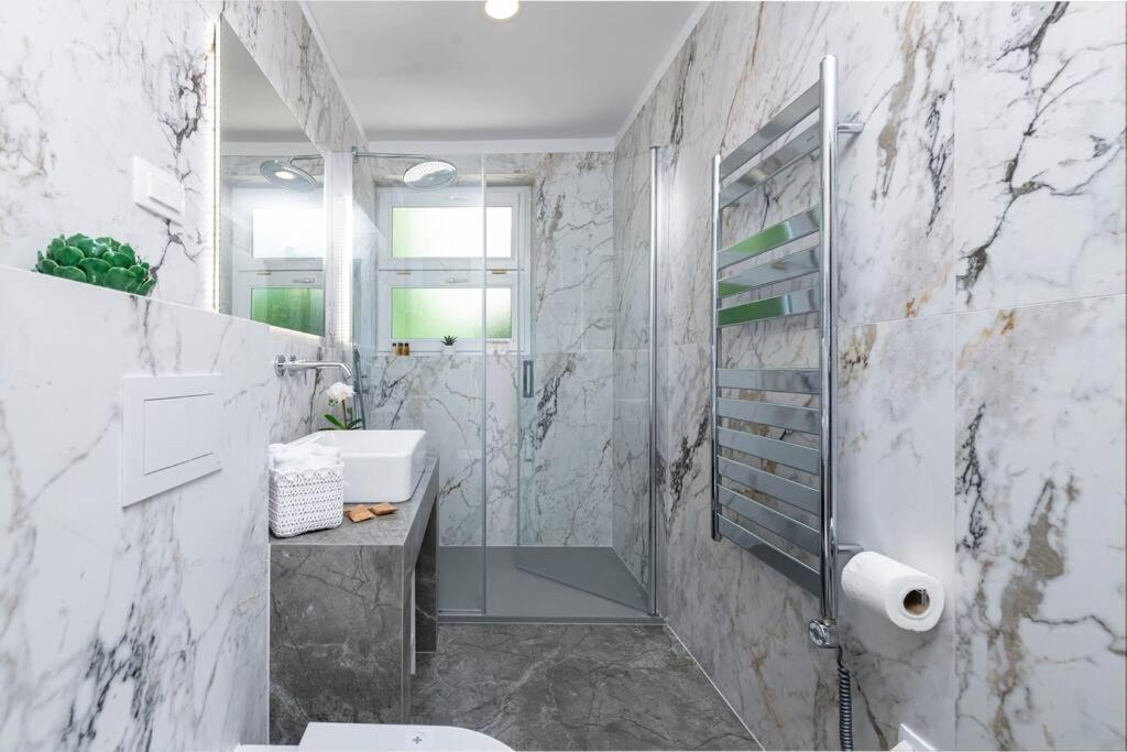 Adriatic Azure Apartment