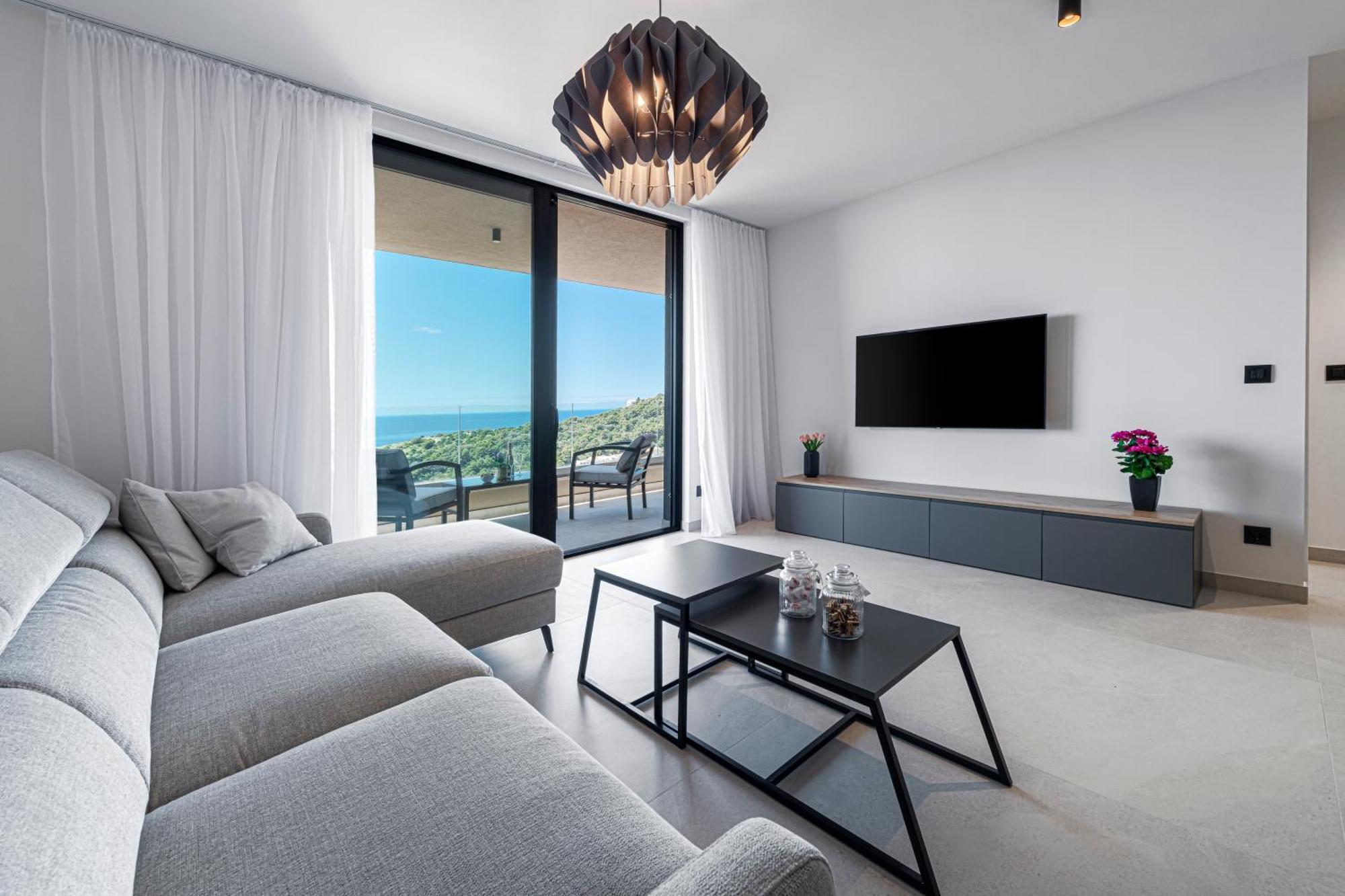 Mirabilis Apartment