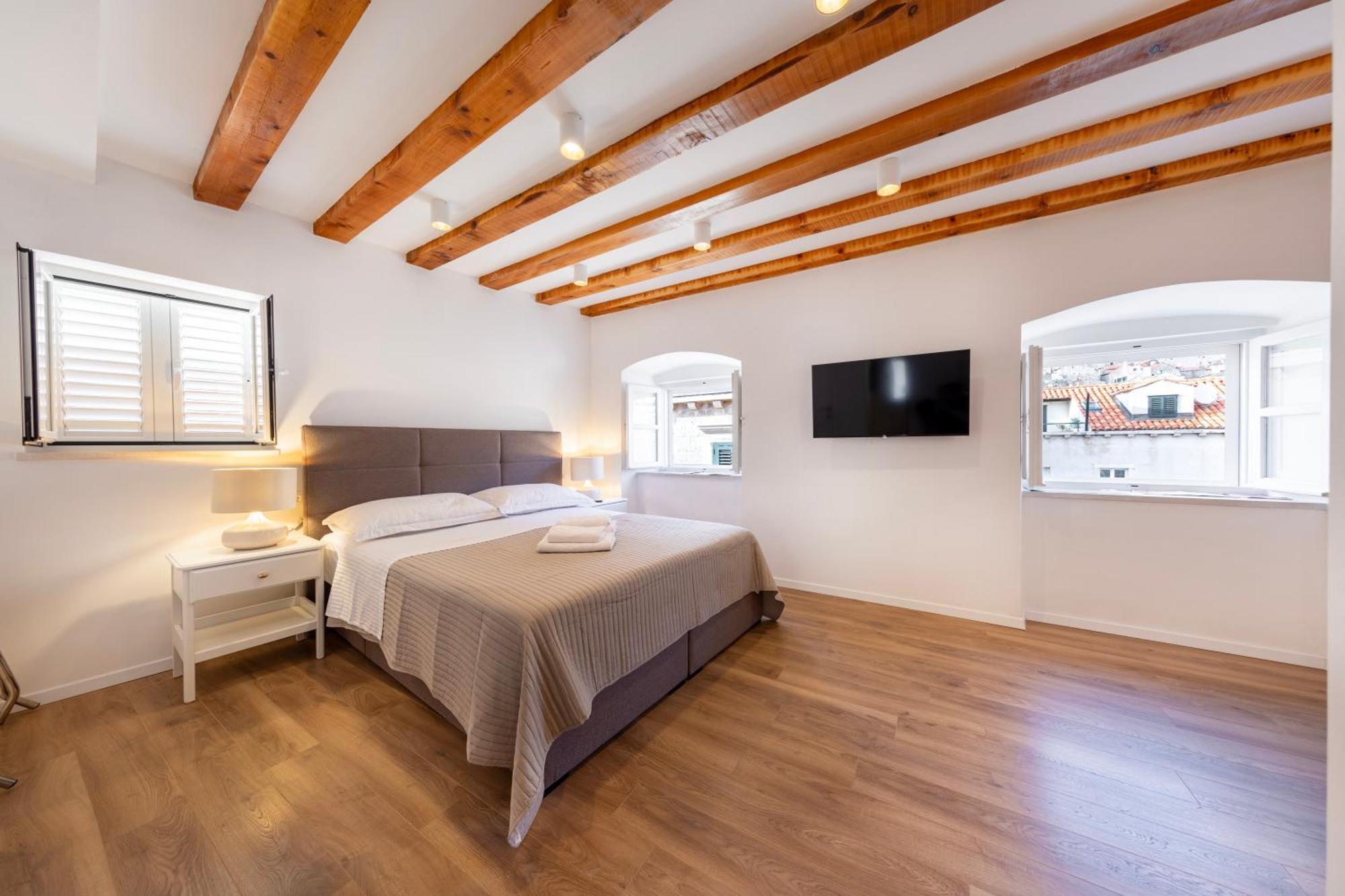 Apartment Palazzo Maineri Luxury Heritage *