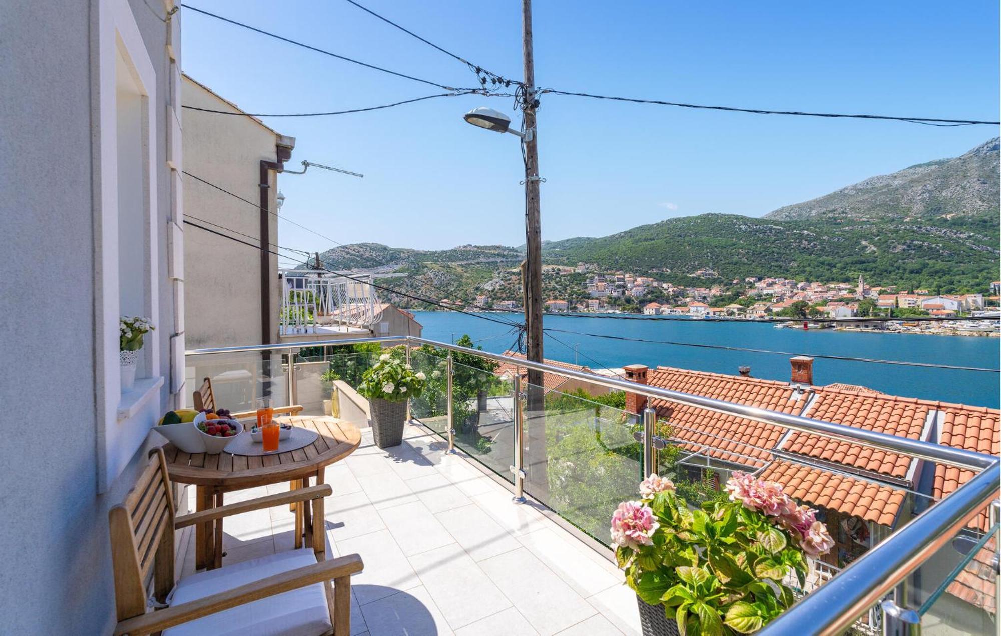 Amazing In Sustjepan With Wifi Dubrovnik
