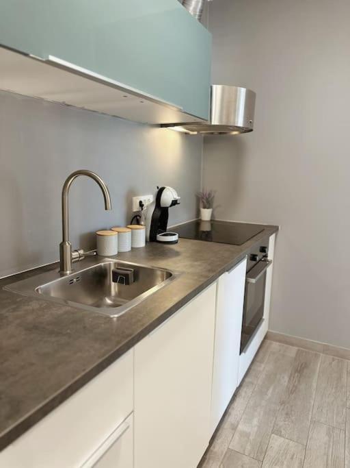 Lovely 1 Bedroom Near With Private Parking Dubrovnik