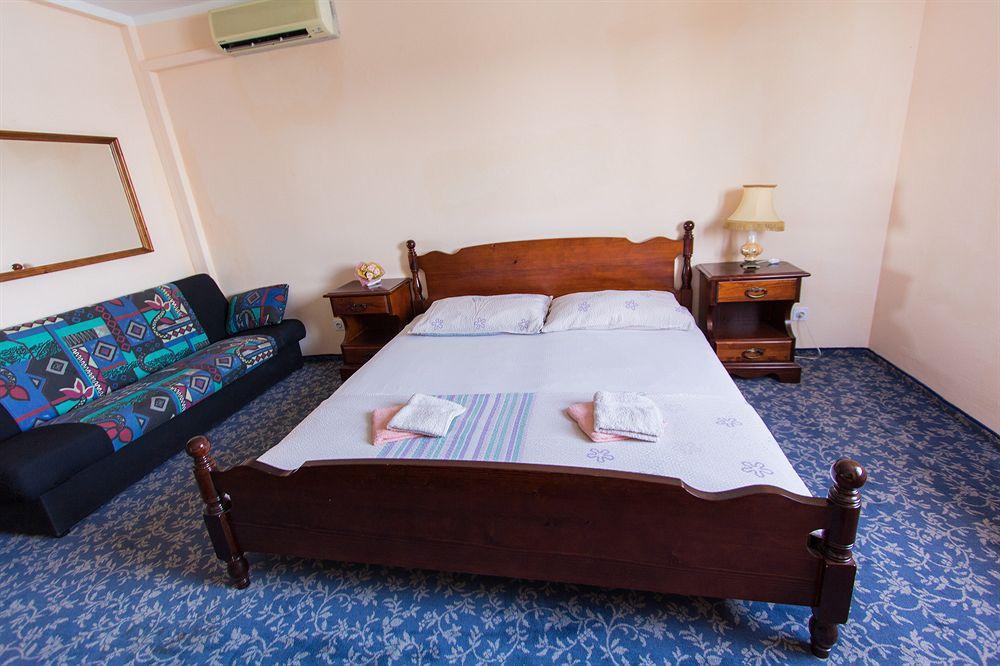 Zaton Apartment *