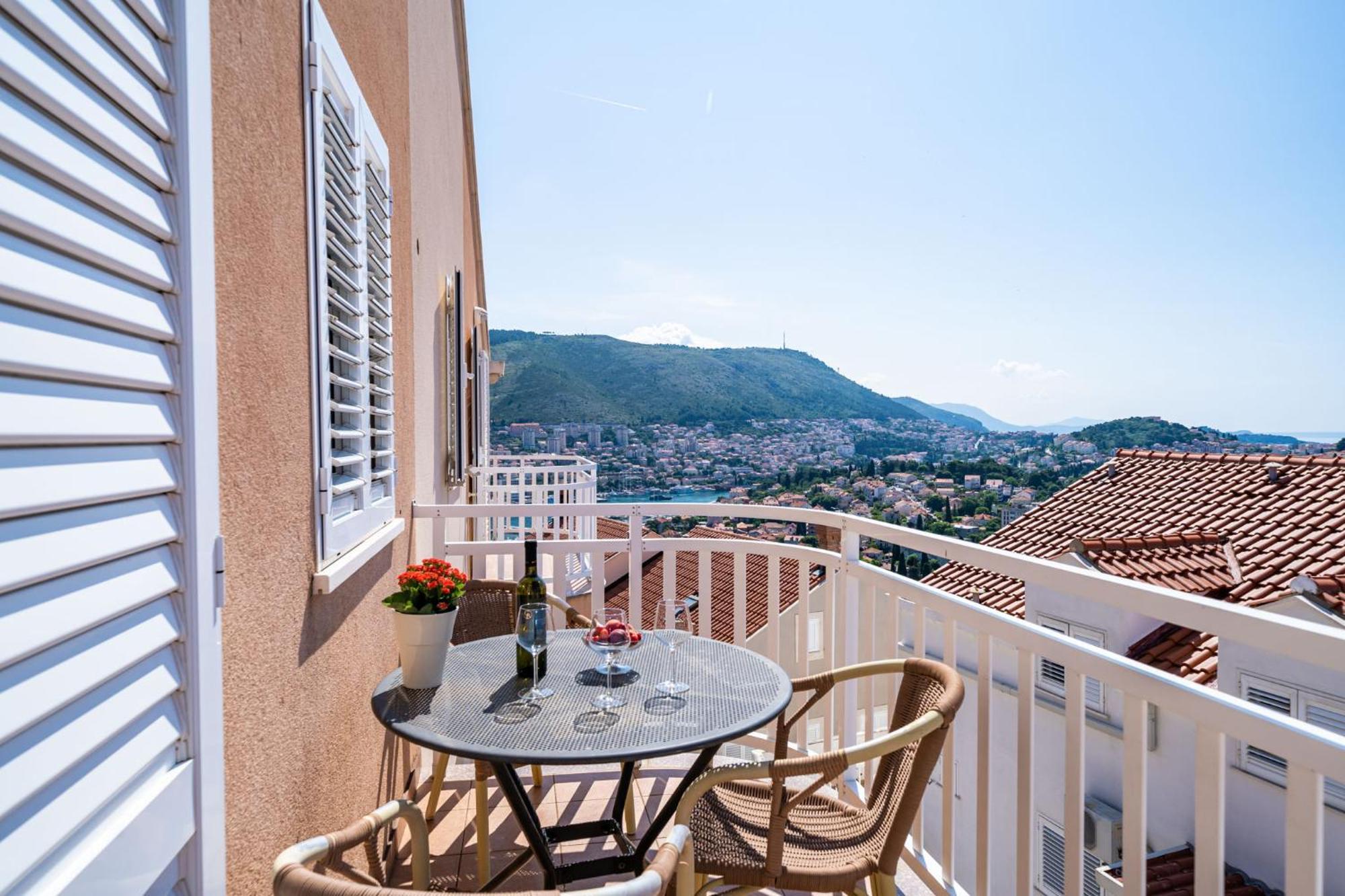 Burum - With Beautiful View 3 Apartment Dubrovnik