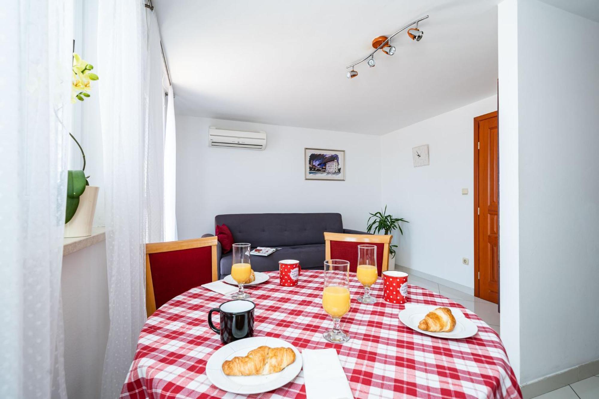 Burum - With Beautiful View 3 *