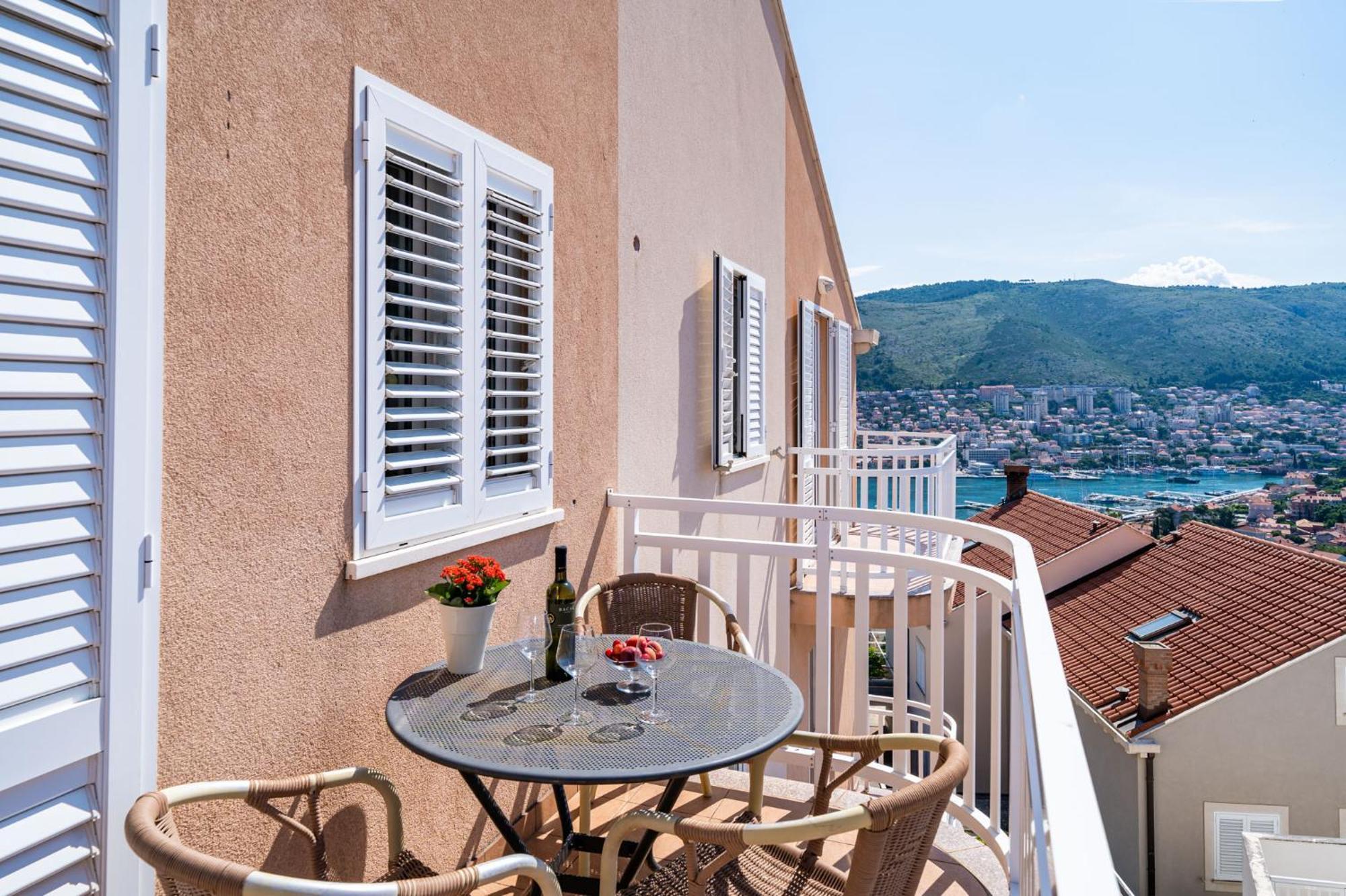 Burum - With Beautiful View 3 * Dubrovnik