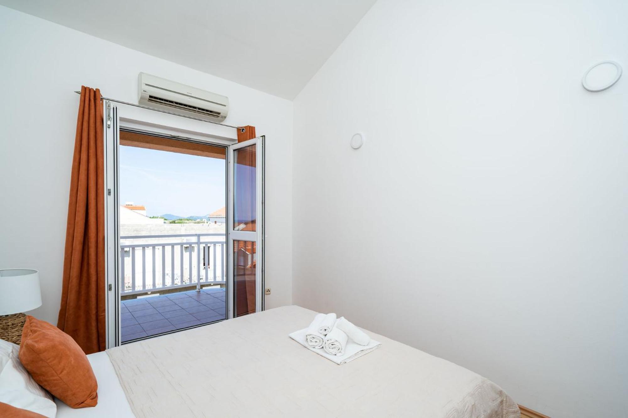 Burum - With Beautiful View 3 Apartment *