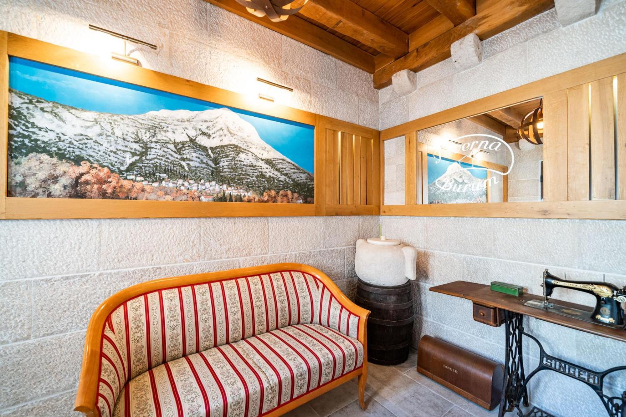 Apartment Burum - With Beautiful View 3 *