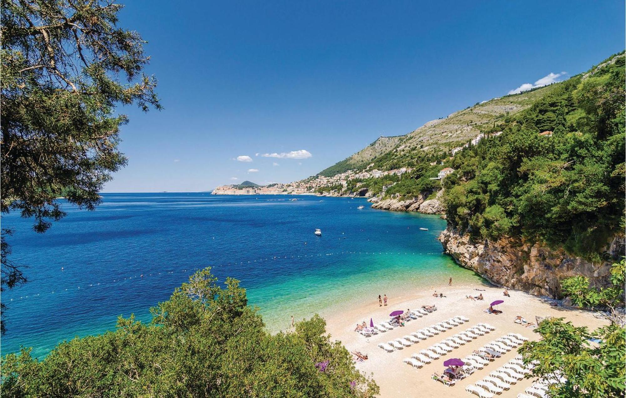 Apartment Amazing In Sustjepan With Wifi Dubrovnik