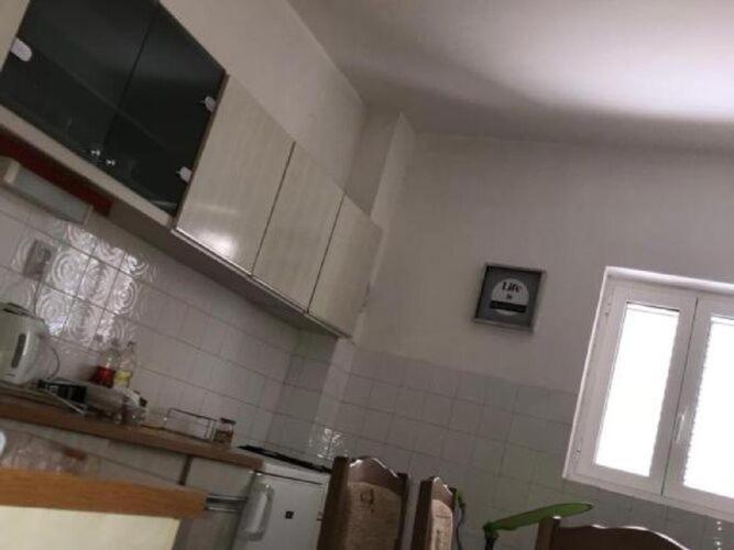 2 - Double With Shared Bathroom 1 - 6 Apartment