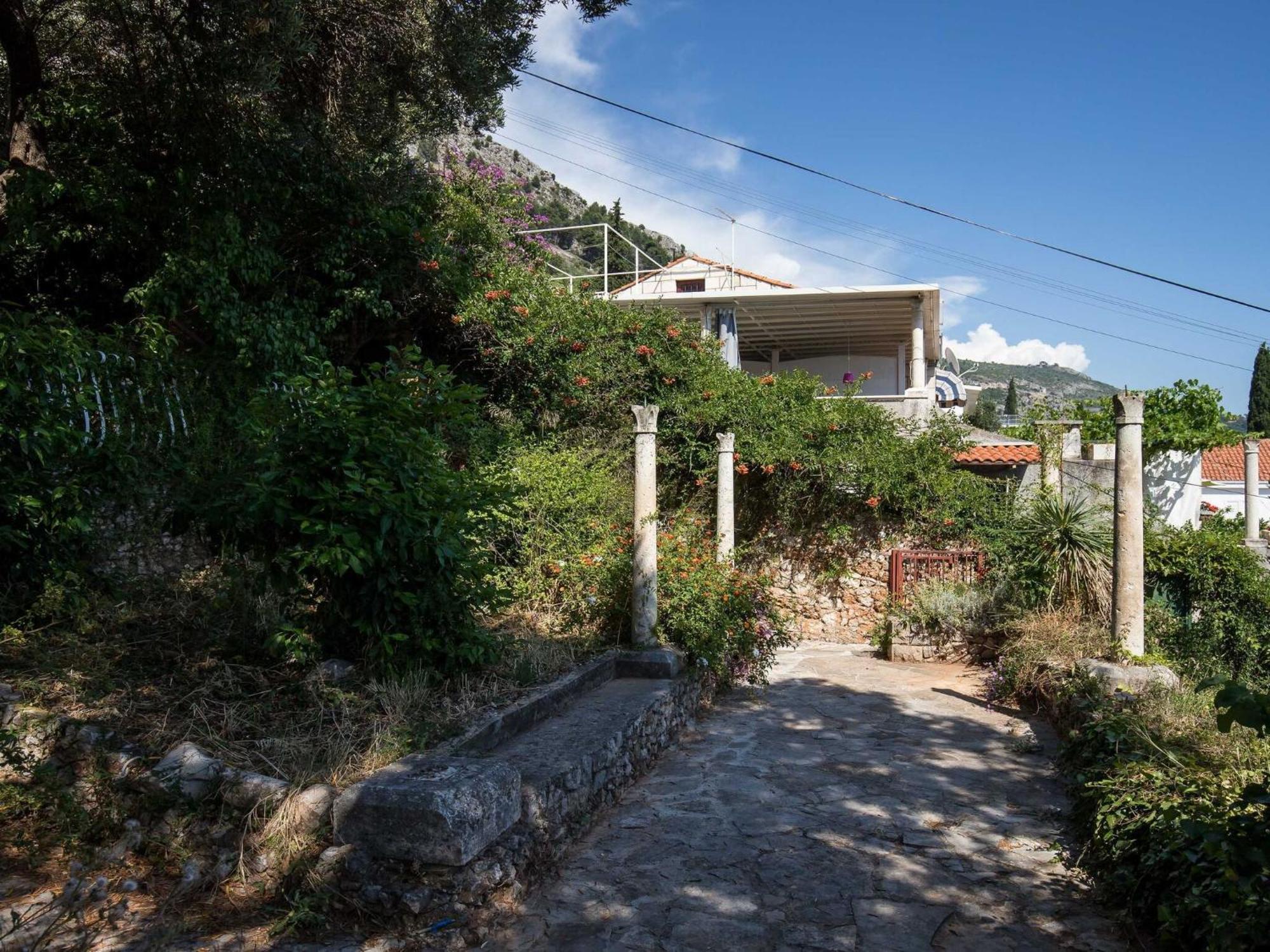 Dubo - One Bedroom With Balcony Apartment Dubrovnik