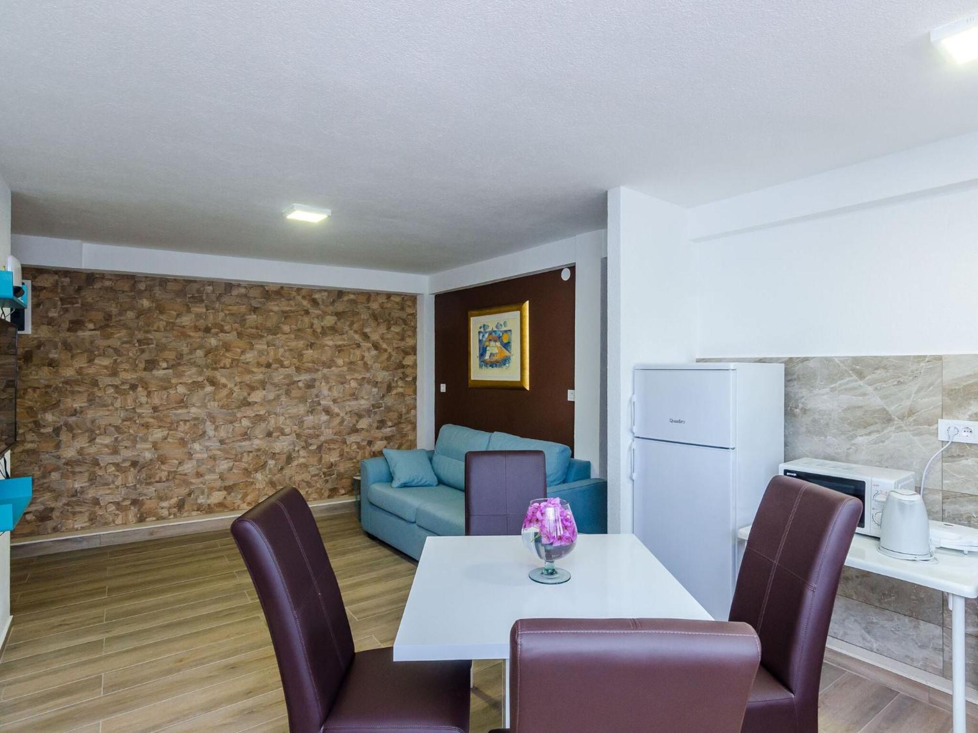 Paula - One Bedroom With Shared Terrace * Dubrovnik