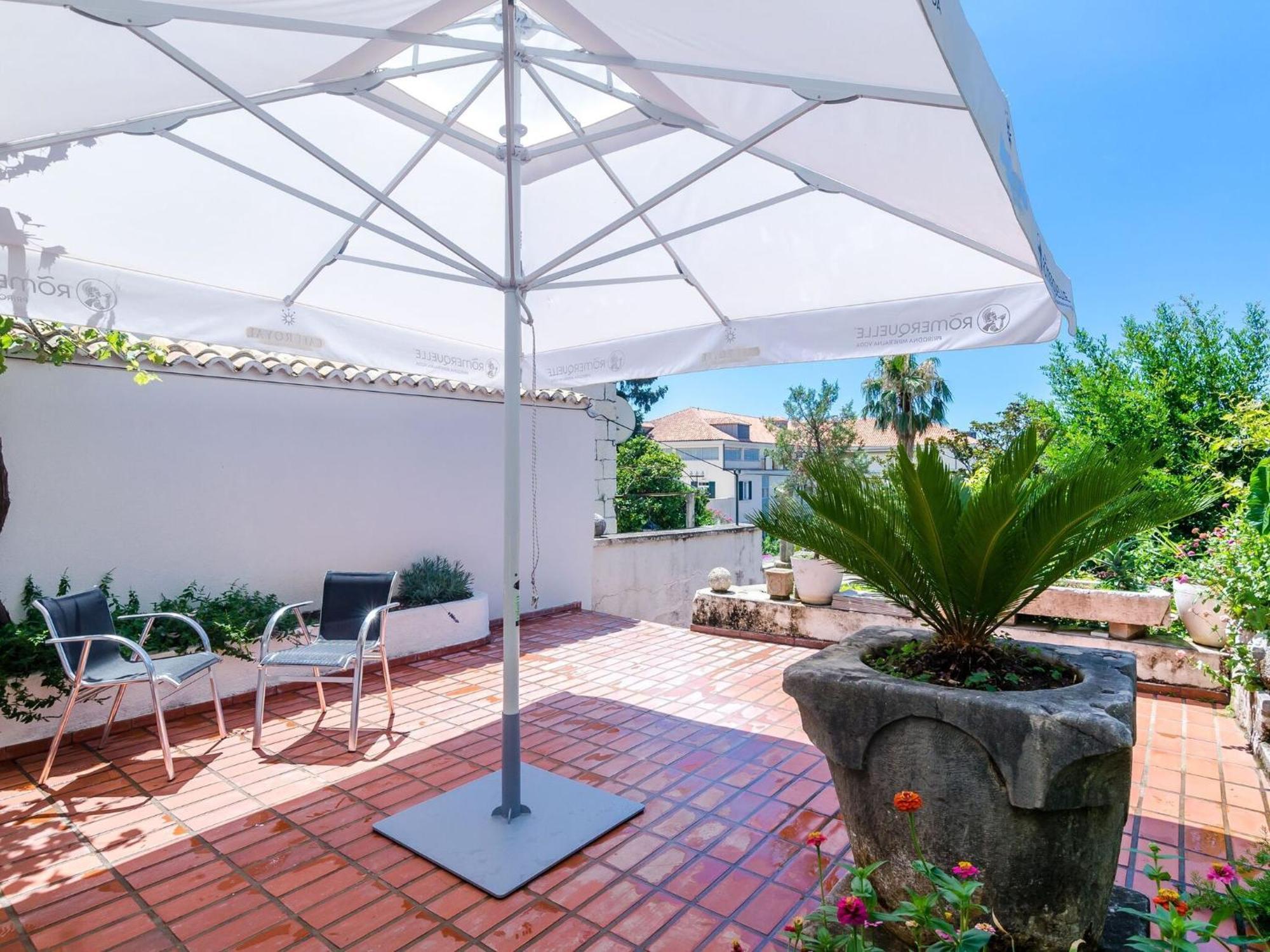 Paula - One Bedroom With Shared Terrace Appartement *