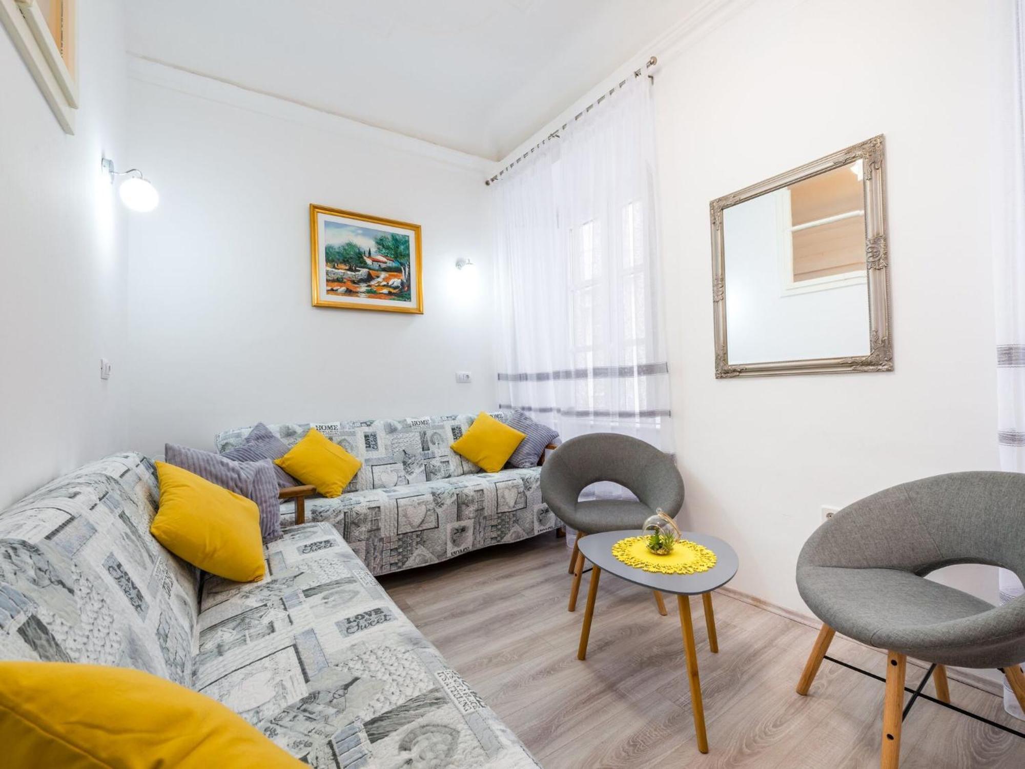Old Town Finest - Two-bedroom 4 2 Adults - Lucarica 4 Street First Floor Dubrovnik